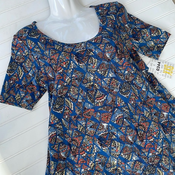 LulaRoe Paisley Printed Perfect T High Low Top-#0344 - Picture 9 of 12